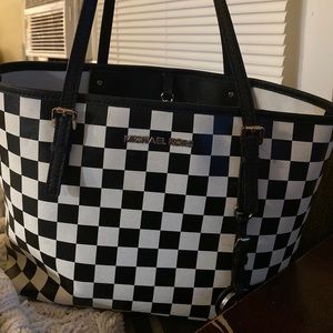 michael kors black and white checkered purse